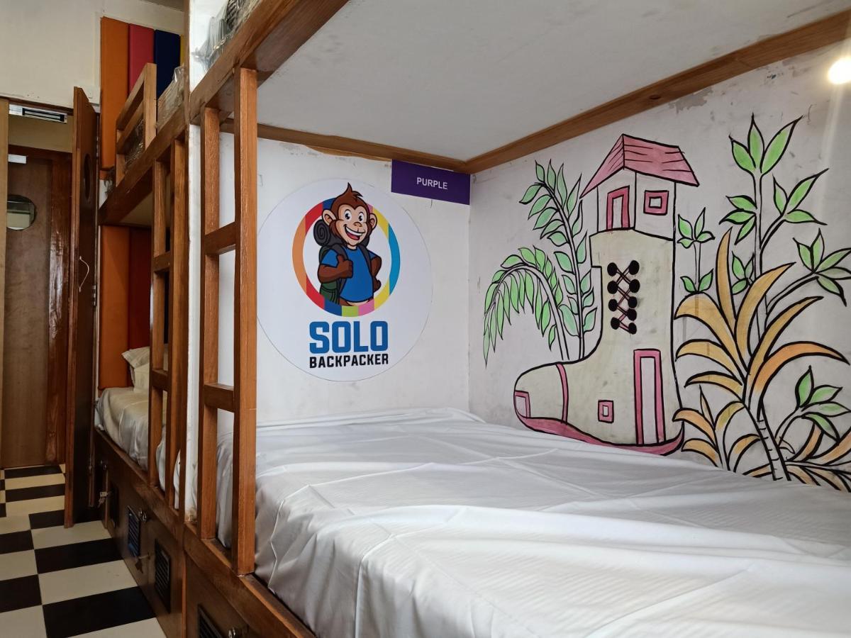 Solo Backpacker Hostel Mumbai Exterior photo