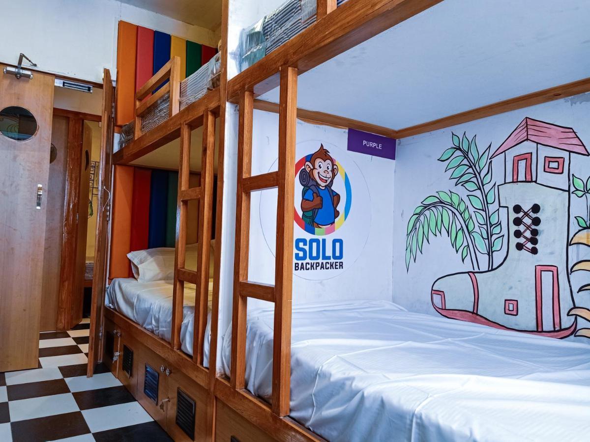 Solo Backpacker Hostel Mumbai Exterior photo